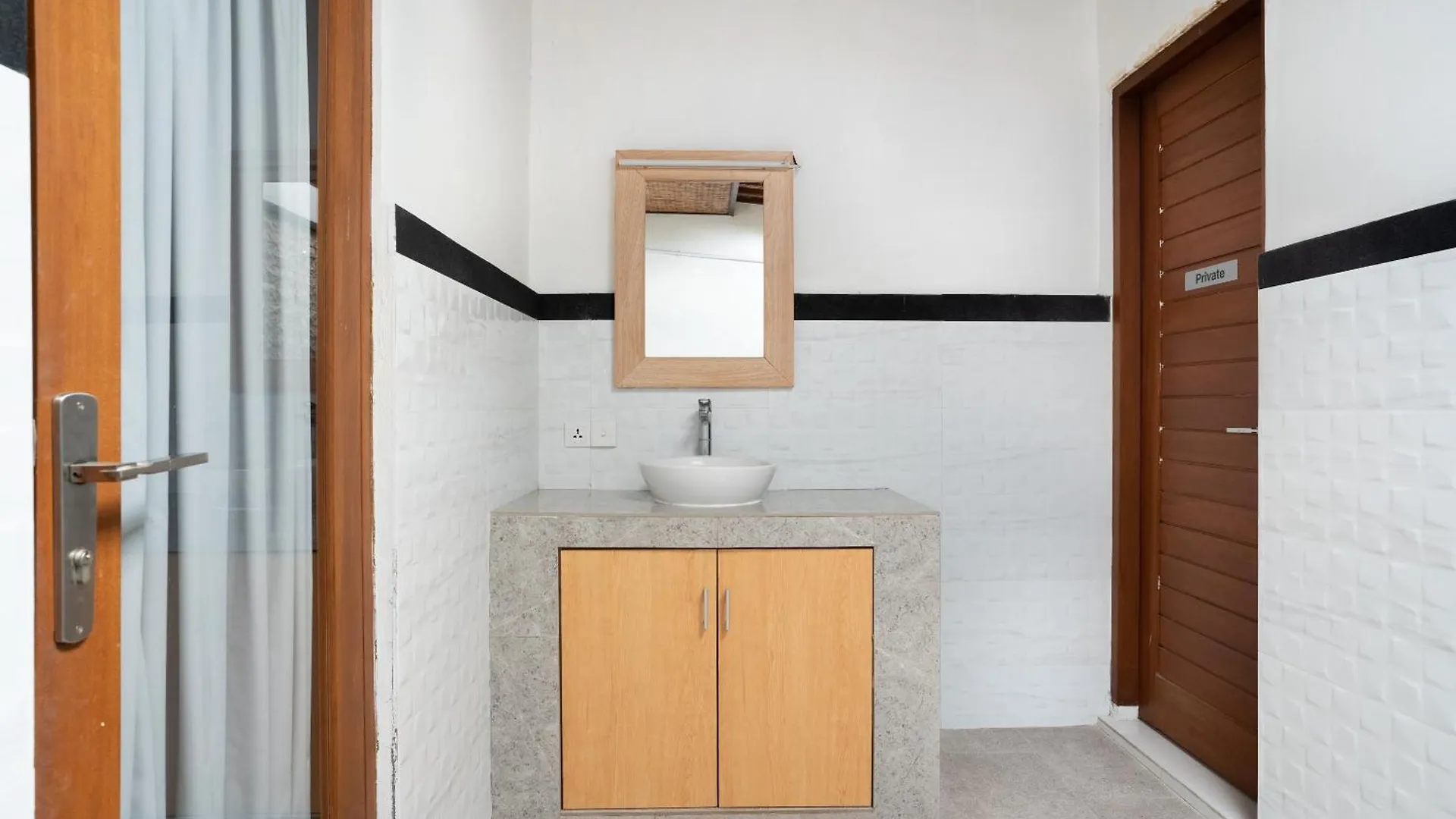 Melati Villa By Ibali Management Legian  Indonesia